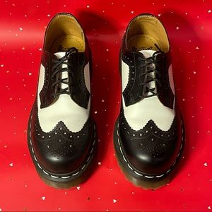 3989 Brogue Bex